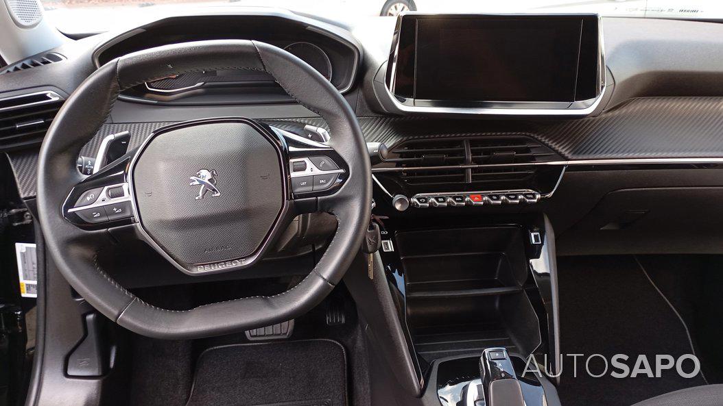 Peugeot 2008 1.2 PureTech Active Pack EAT8 de 2021