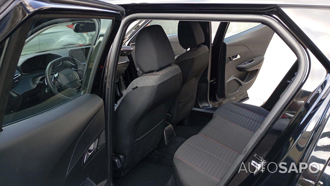Peugeot 2008 1.2 PureTech Active Pack EAT8 de 2021