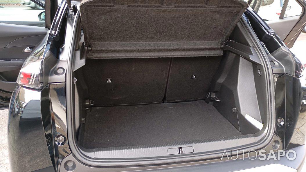 Peugeot 2008 1.2 PureTech Active Pack EAT8 de 2021
