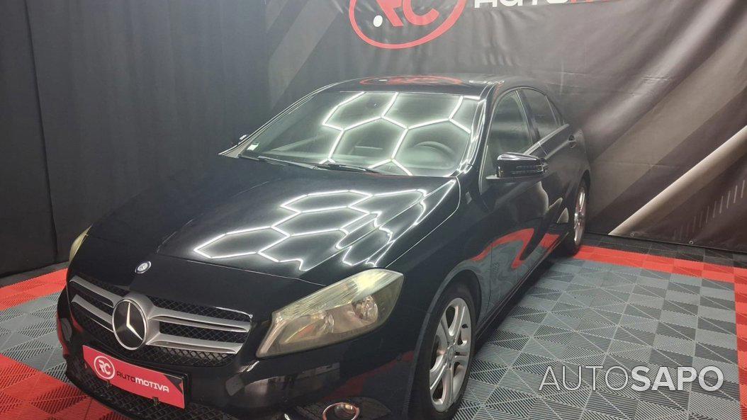 Mercedes-Benz Classe A 180 CDi B.E. Urban de 2013