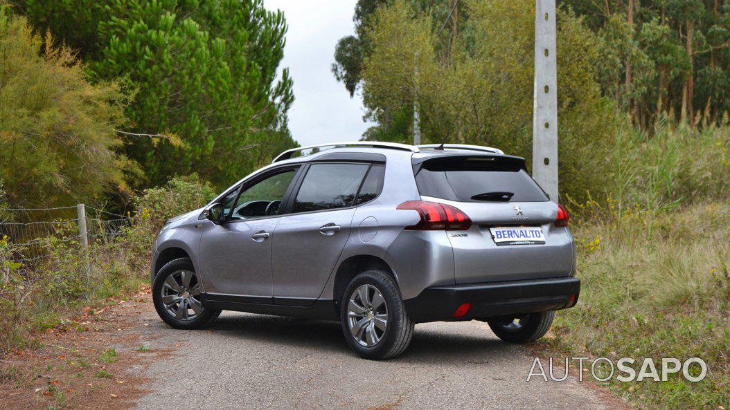 Peugeot 2008 1.6 BlueHDi Style de 2017