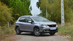 Peugeot 2008 1.6 BlueHDi Style de 2017