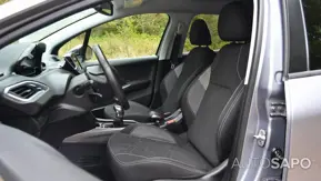 Peugeot 2008 1.6 BlueHDi Style de 2017