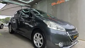 Peugeot 208 de 2012