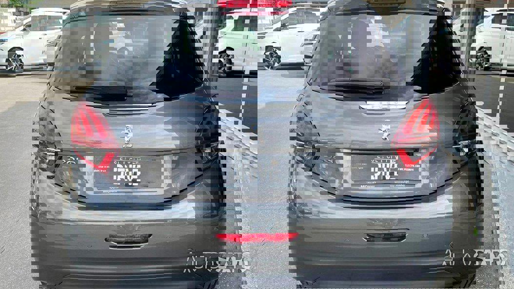 Peugeot 208 1.2 PureTech Style de 2018