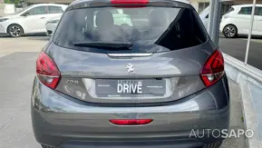 Peugeot 208 1.2 PureTech Style de 2018