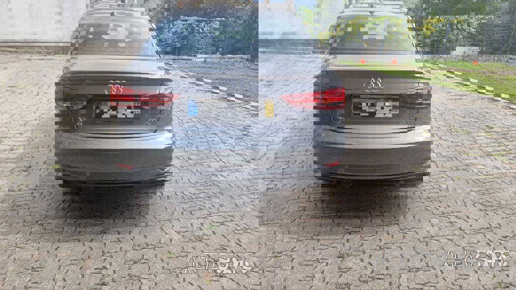 Audi A3 Limousine 1.6 TDI de 2017