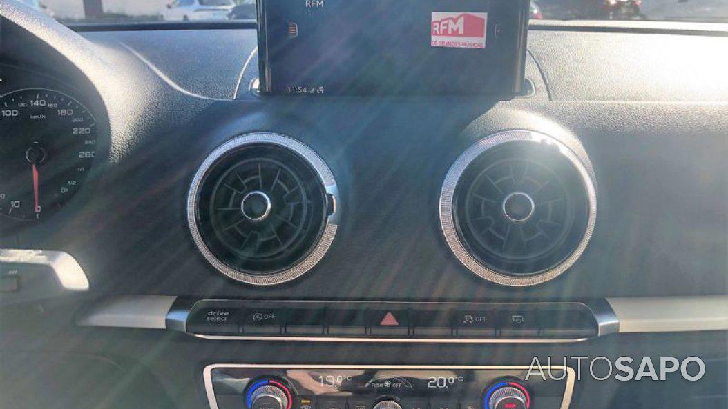 Audi A3 Sportback 1.6 TDi S-line S tronic de 2017