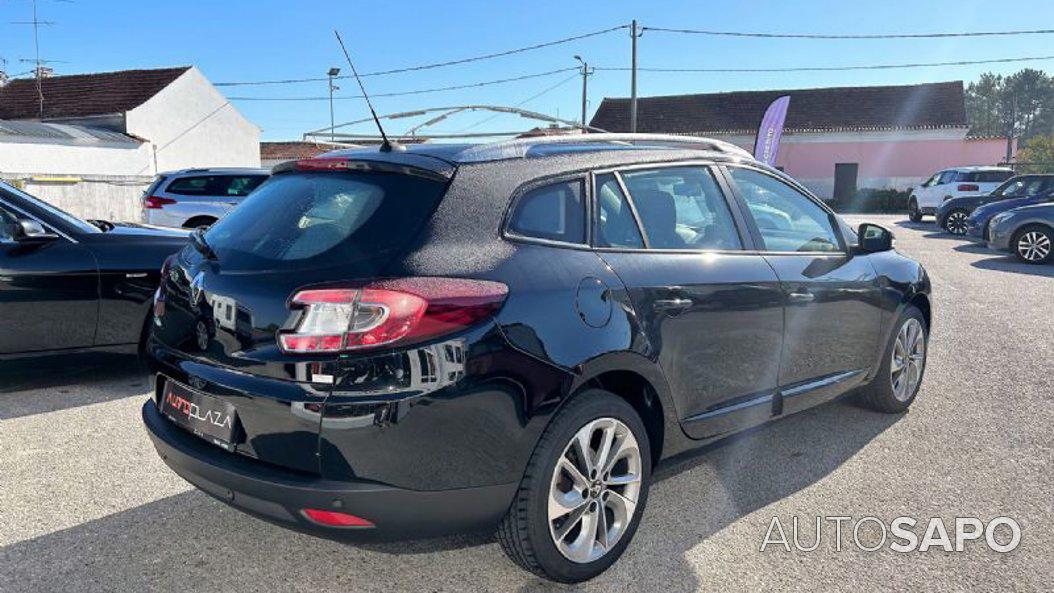Renault Mégane ST 1.5 dCi Dynamique S EDC de 2014