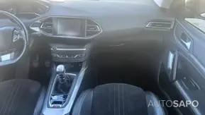 Peugeot 308 1.2 PureTech Allure de 2015