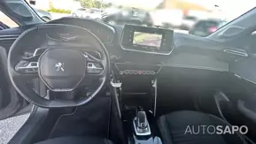 Peugeot 208 1.2 PureTech GT EAT8 de 2022