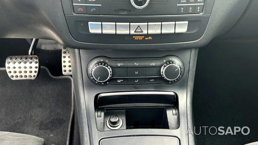 Mercedes-Benz Classe B 180 d AMG Line Aut. de 2018