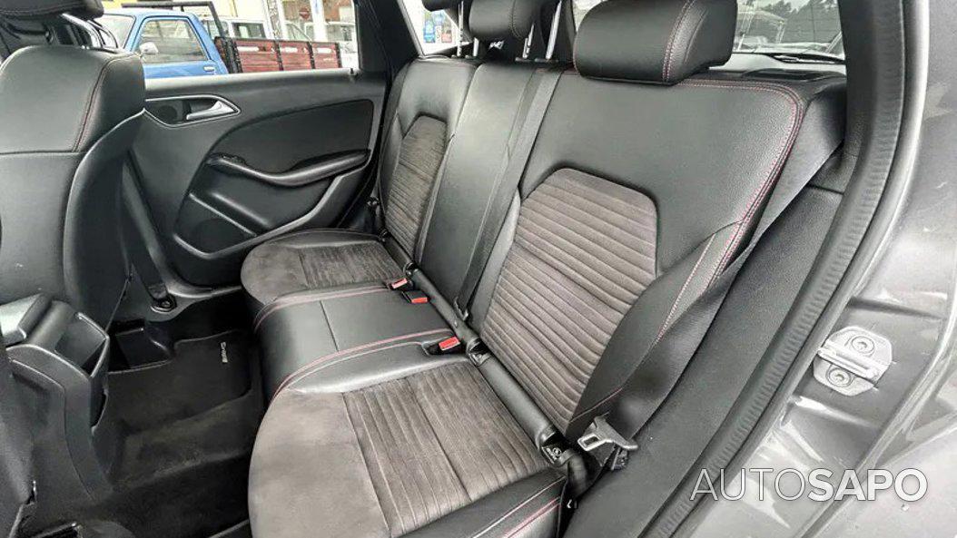 Mercedes-Benz Classe B 180 d AMG Line Aut. de 2018