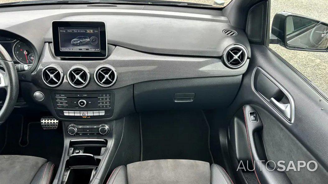 Mercedes-Benz Classe B 180 d AMG Line Aut. de 2018