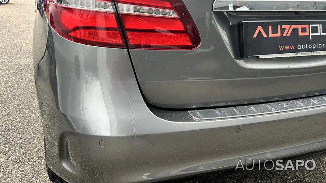 Mercedes-Benz Classe B 180 d AMG Line Aut. de 2018