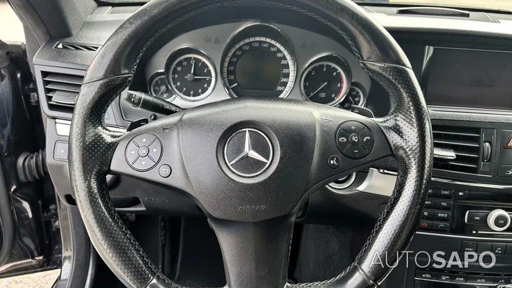 Mercedes-Benz Classe E 250 CDi Avantgarde BlueEfficiency de 2011