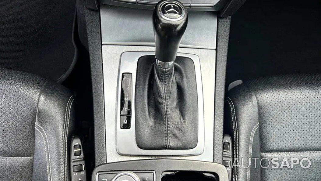 Mercedes-Benz Classe E 250 CDi Avantgarde BlueEfficiency de 2011