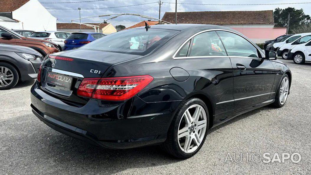 Mercedes-Benz Classe E 250 CDi Avantgarde BlueEfficiency de 2011