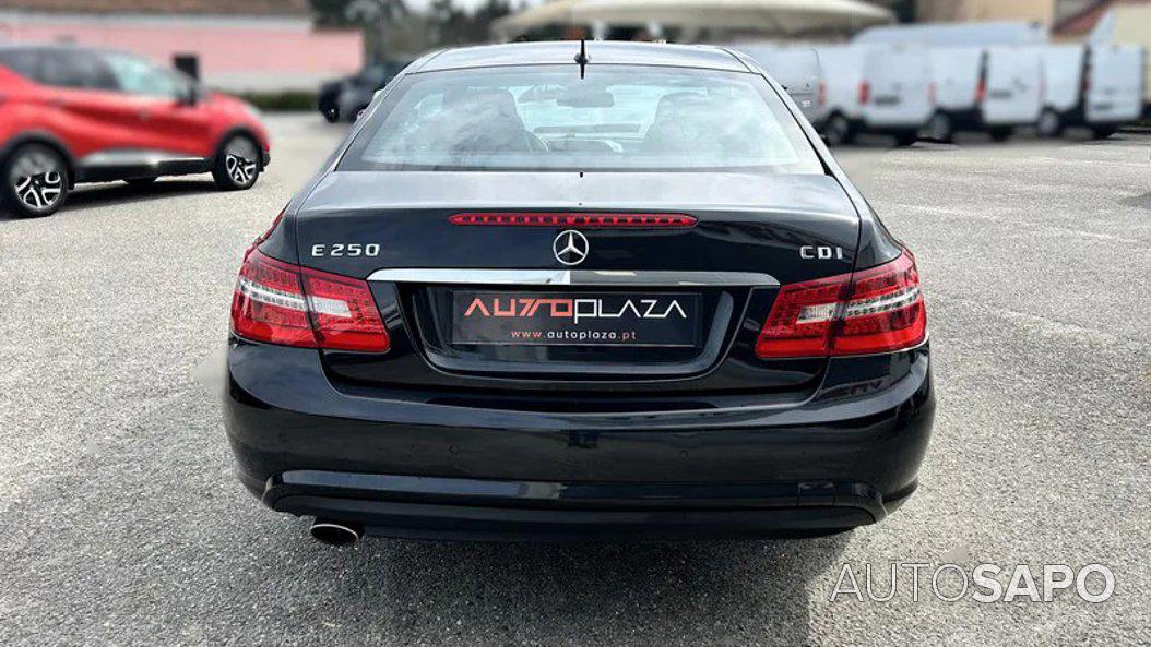Mercedes-Benz Classe E 250 CDi Avantgarde BlueEfficiency de 2011