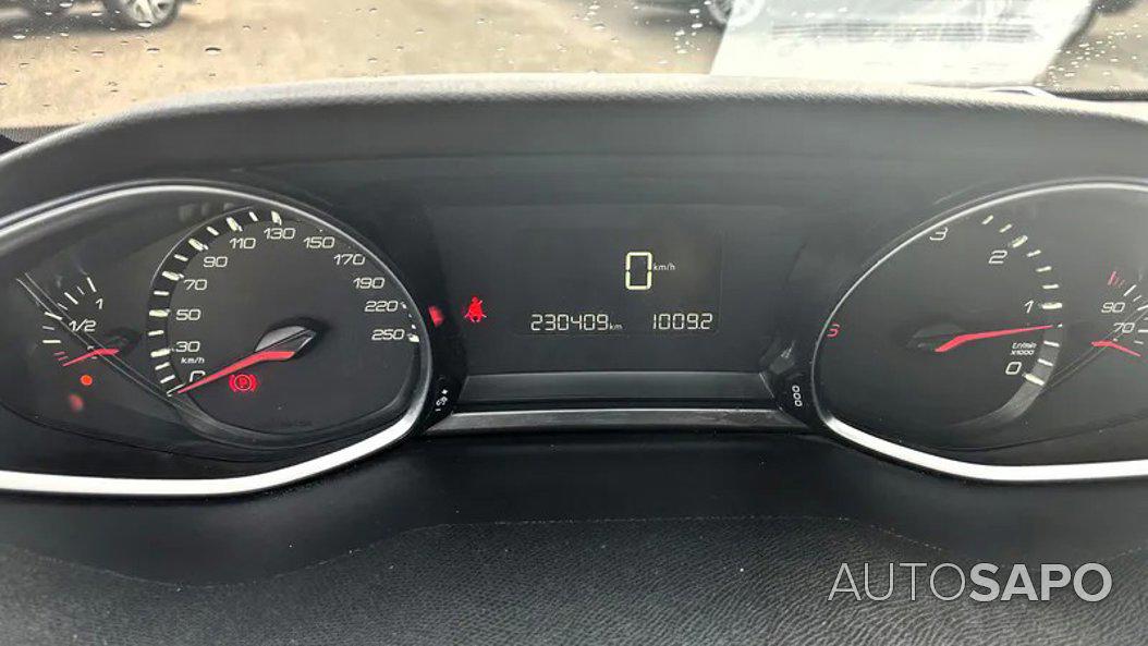 Peugeot 308 1.6 BlueHDi Active de 2015