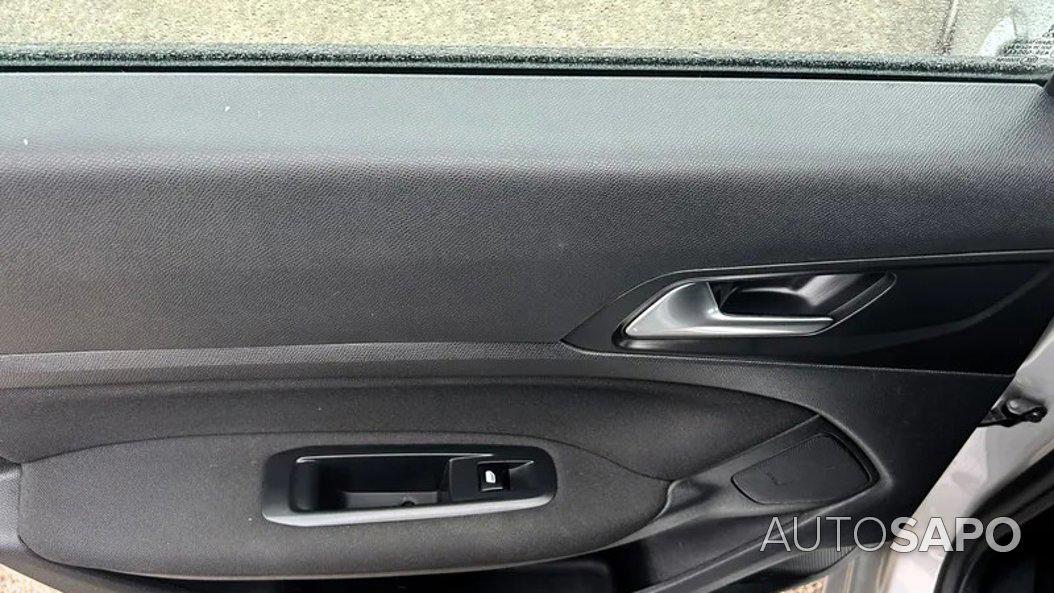 Peugeot 308 1.6 BlueHDi Active de 2015