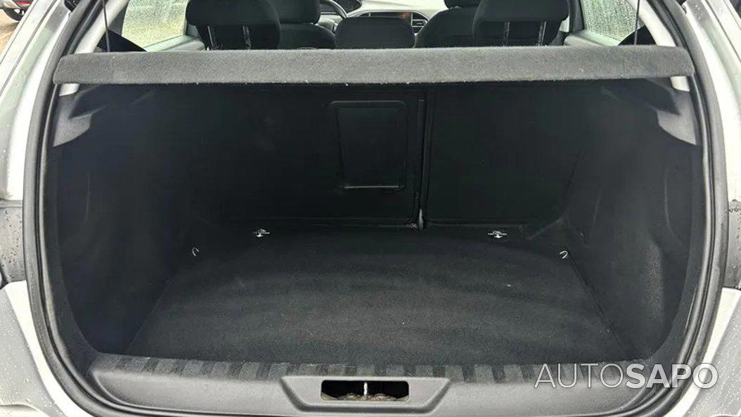 Peugeot 308 1.6 BlueHDi Active de 2015