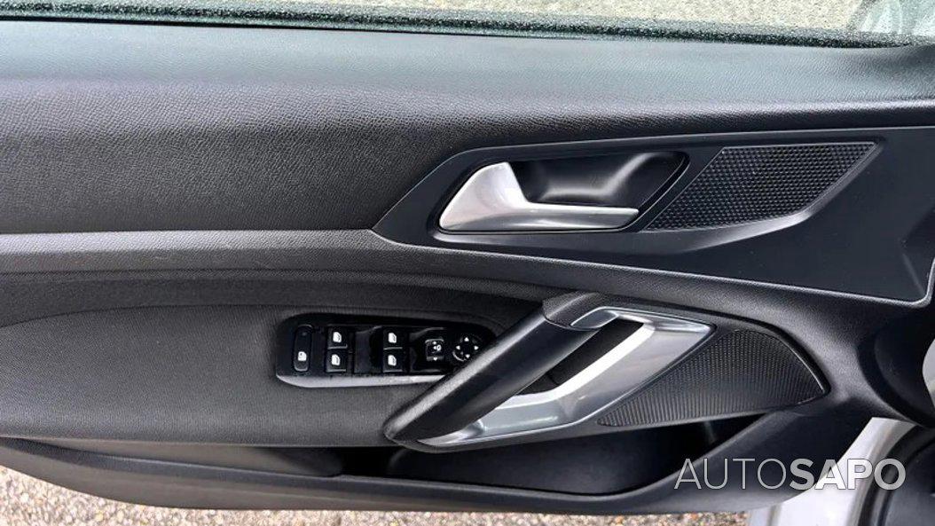 Peugeot 308 1.6 BlueHDi Active de 2015