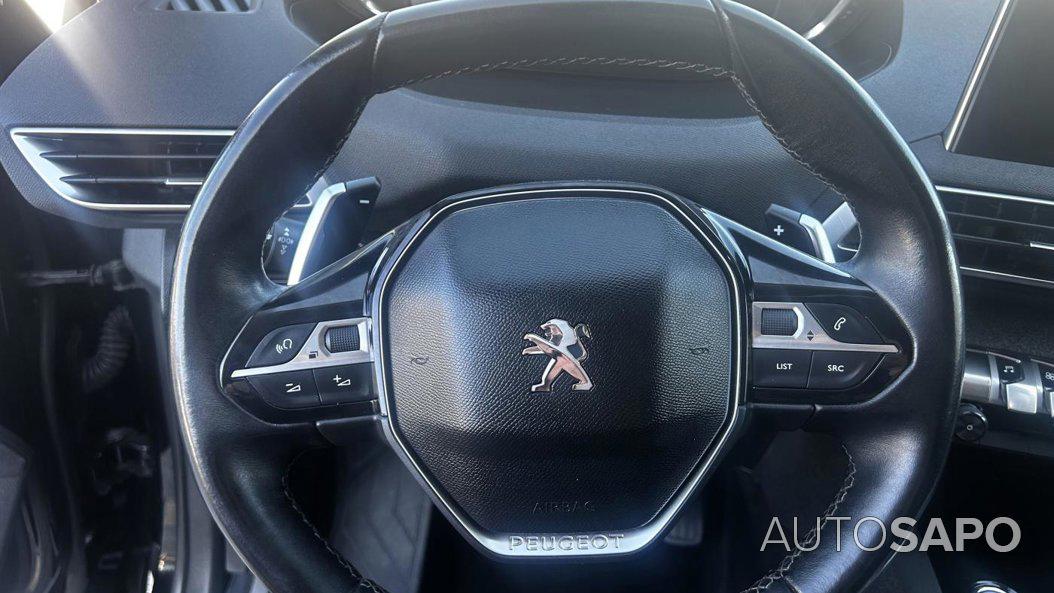Peugeot 3008 1.5 BlueHDi Allure EAT8 de 2018