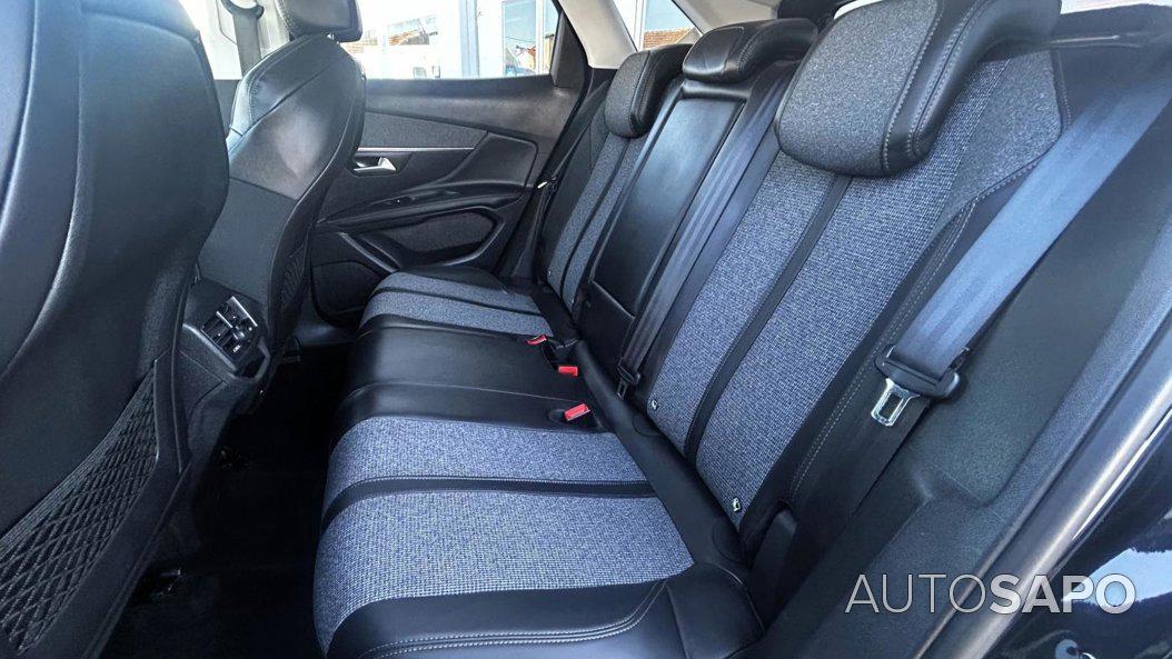 Peugeot 3008 1.5 BlueHDi Allure EAT8 de 2018