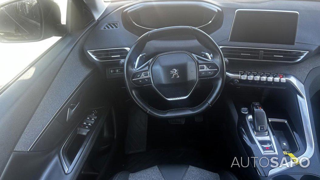 Peugeot 3008 1.5 BlueHDi Allure EAT8 de 2018