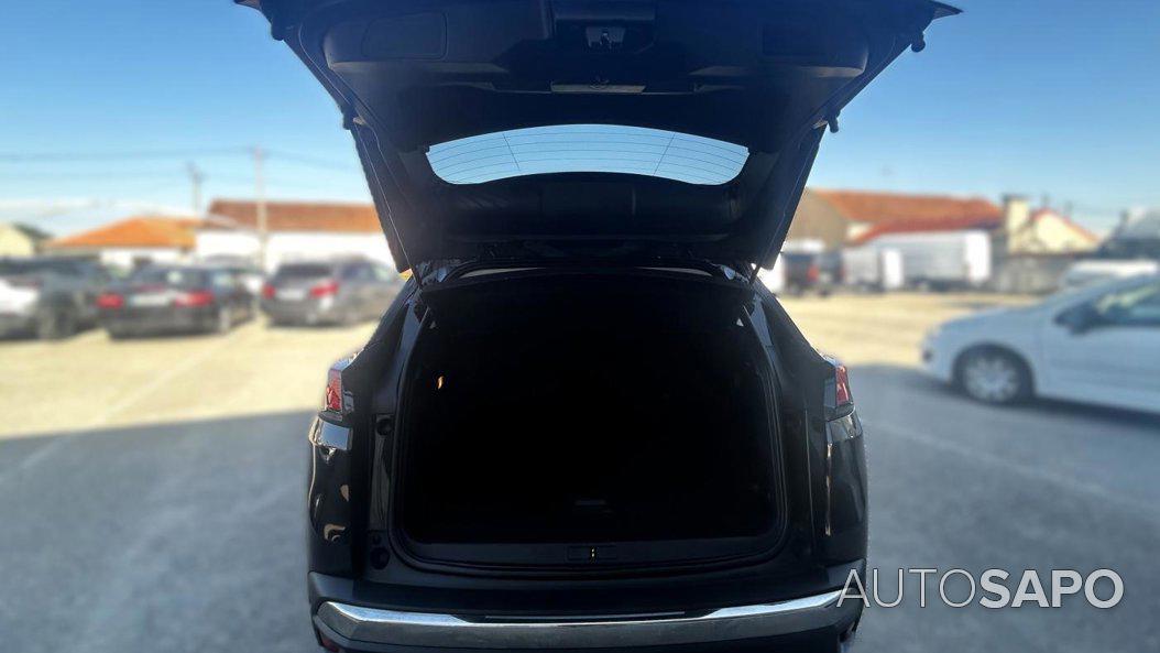 Peugeot 3008 1.5 BlueHDi Allure EAT8 de 2018