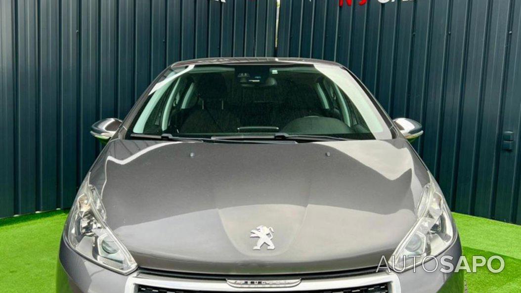 Peugeot 208 1.2 PureTech Allure Pack EAT8 de 2019
