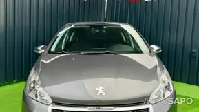Peugeot 208 1.2 PureTech Allure Pack EAT8 de 2019