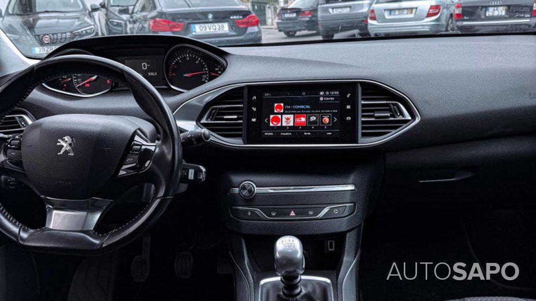 Peugeot 308 SW 1.5 BlueHDi Allure de 2018