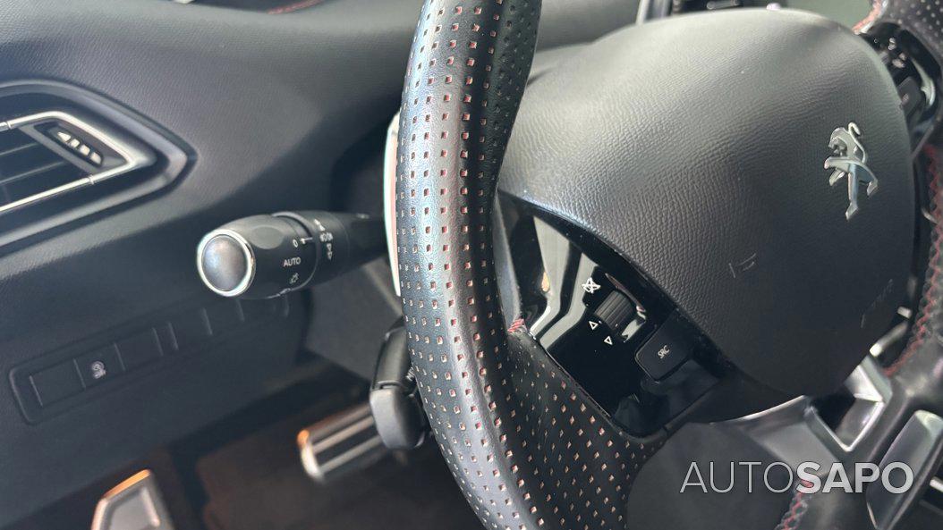 Peugeot 308 1.5 BlueHDi GT Line EAT8 de 2020