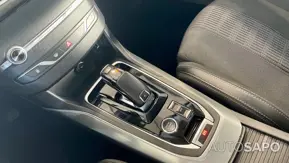 Peugeot 308 1.2 PureTech Allure Pack EAT8 de 2021