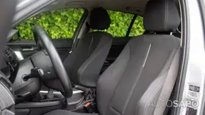 BMW Série 1 116 d EfficientDynamics Line Sport de 2013