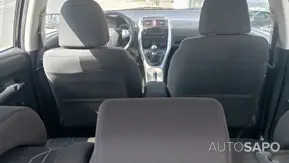 Toyota Auris 1.33 VVT-i AC de 2010