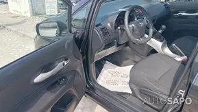 Toyota Auris 1.33 VVT-i AC de 2010