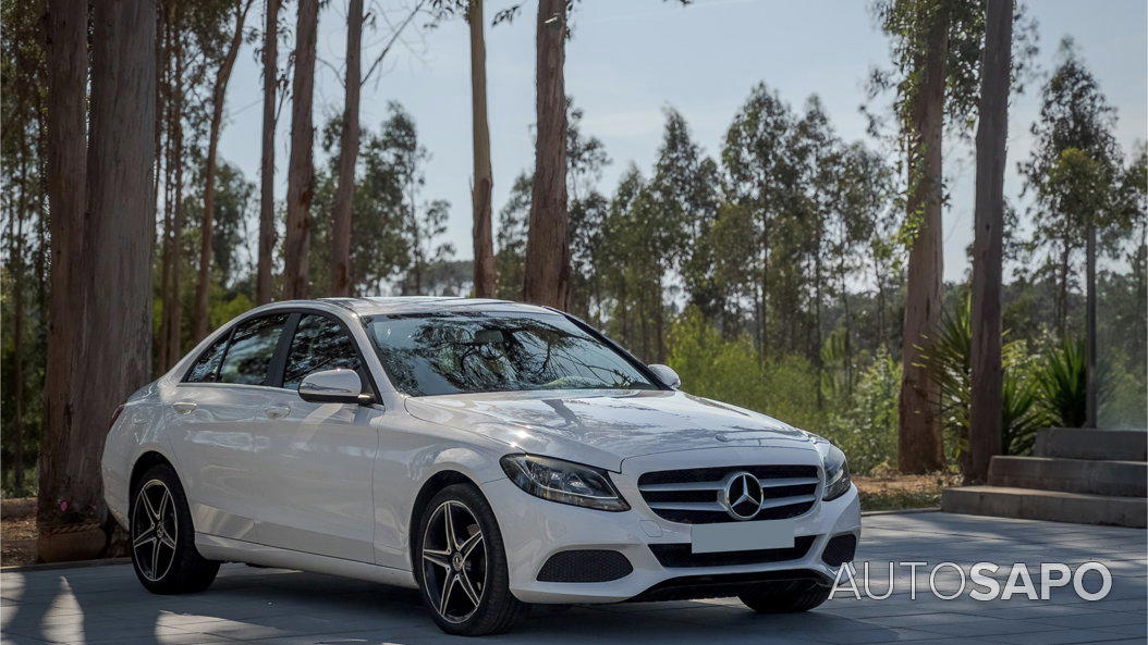 Mercedes-Benz Classe C 180 AMG Line Aut. de 2015