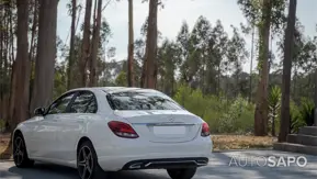 Mercedes-Benz Classe C 180 AMG Line Aut. de 2015