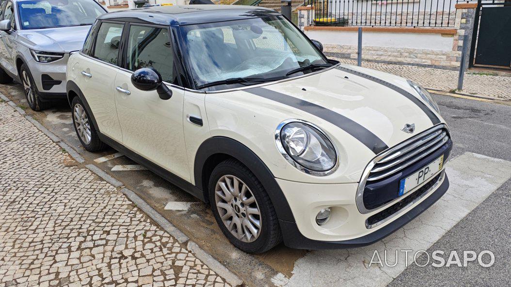 MINI Cooper D Cooper D de 2015