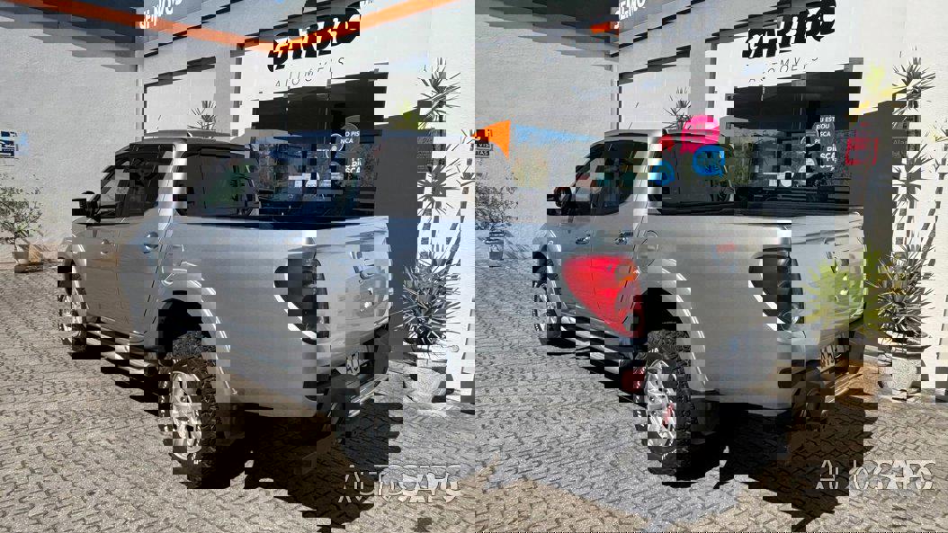 Mitsubishi L200 Strakar de 2010