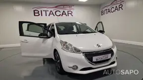 Peugeot 208 de 2015