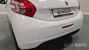 Peugeot 208 de 2015