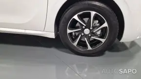 Peugeot 208 de 2015