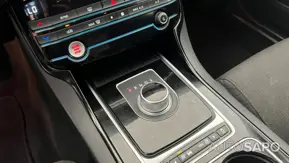 Jaguar XE 2.0 D Prestige Aut. de 2015