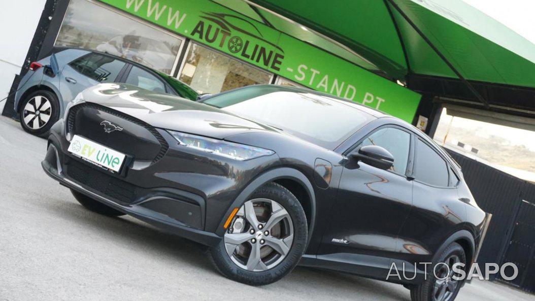 Ford Mustang Mach-E de 2022