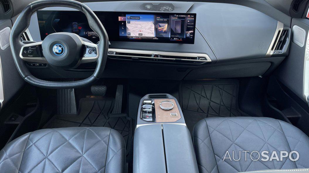 BMW iX xDrive 50 Pack Desportivo de 2021
