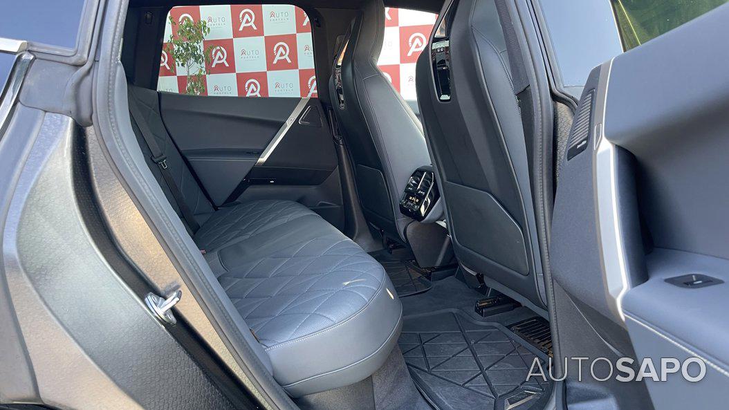 BMW iX xDrive 50 Pack Desportivo de 2021